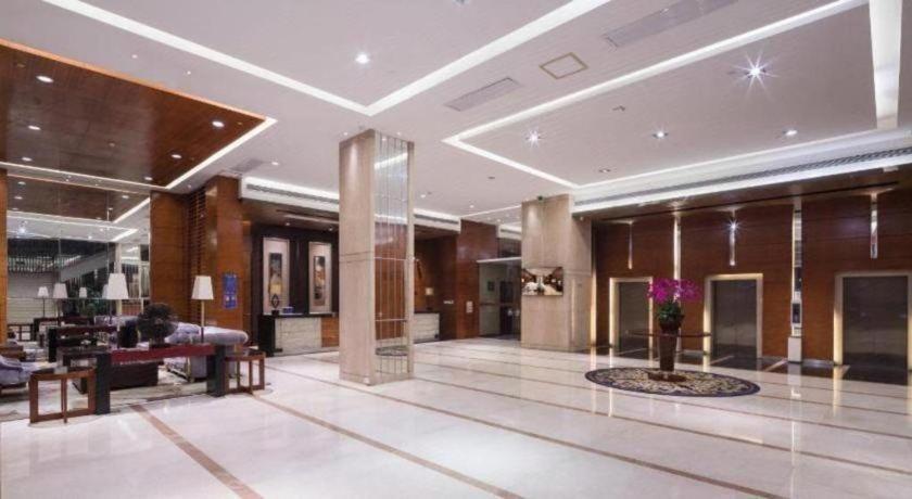Leisure Hotel Dongguan  Exterior photo