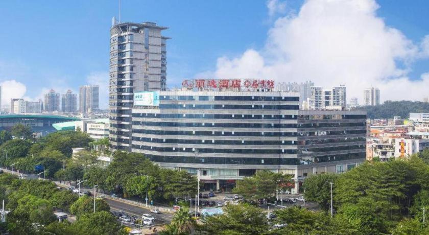 Leisure Hotel Dongguan  Exterior photo